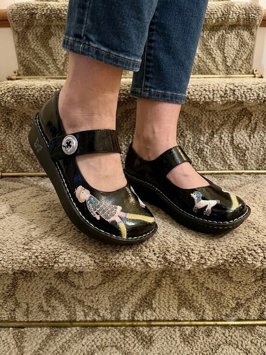 Alegria Shoes - Alegria Paloma Patent Leather Mary Janes Shoes Poodle Girl Embroidery 39 or 9